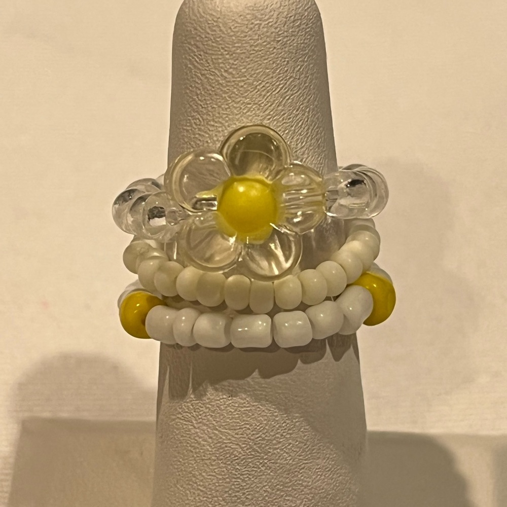 Handmade Yellow & White Flower Beaded Ring Set, Adjustable
